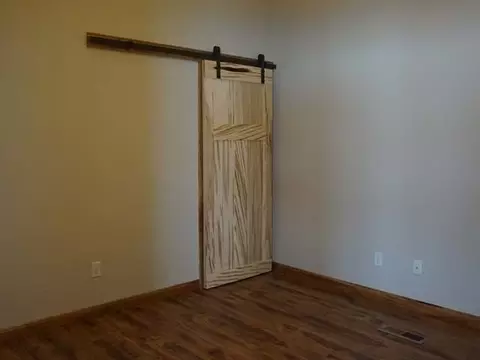 3208 Kamrose Pl, Bismarck, ND 58504 photo 9