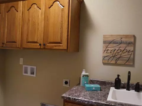 2607 Calgary Ave E, Bismarck, ND 58503 photo 18