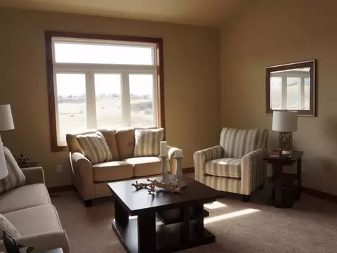2607 Calgary Ave E, Bismarck, ND 58503 photo 6