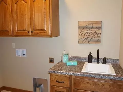 2607 Calgary Ave E, Bismarck, ND 58503 photo 9