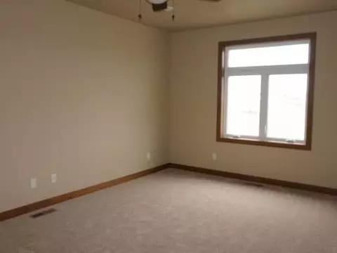 2607 Calgary Ave E, Bismarck, ND 58503 photo 16