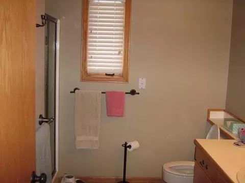 418 Juniper Dr, Bismarck, ND 58503 photo 17