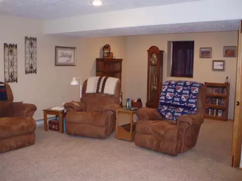 4813 Fairfax Lp, Bismarck, ND 58503 photo 19