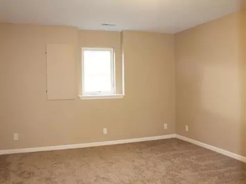 2733 Calgary Ave E, Bismarck, ND 58503 photo 16