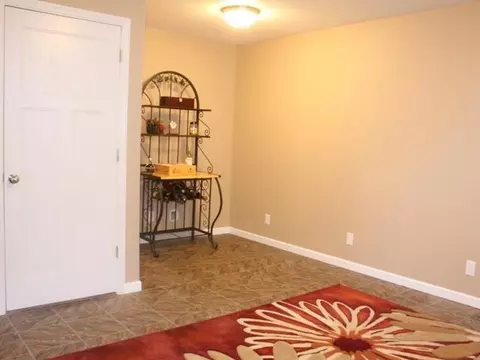 2733 Calgary Ave E, Bismarck, ND 58503 photo 9