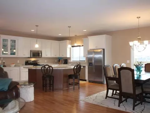 2733 Calgary Ave E, Bismarck, ND 58503 photo 2