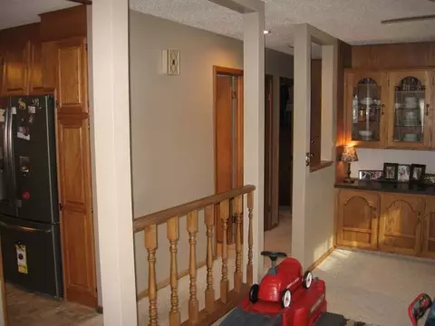 1207 E Highland Acre Rd, Bismarck, ND 58504 photo 8