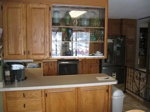1207 E Highland Acre Rd, Bismarck, ND 58504 photo 9