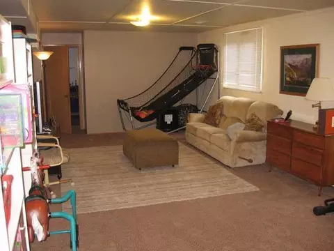 1207 E Highland Acre Rd, Bismarck, ND 58504 photo 17