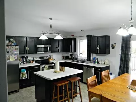 5505 Walker Dr, Bismarck, ND 58504 photo 7
