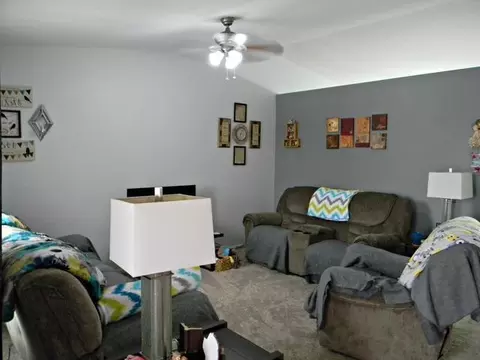 5505 Walker Dr, Bismarck, ND 58504 photo 4