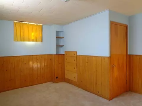 907 4 Ave NW, Mandan, ND 58554 photo 7
