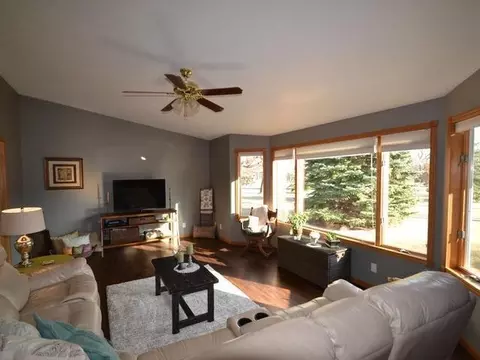 5736 Lariat Lp, Bismarck, ND 58503 photo 16