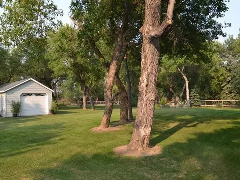 5736 Lariat Lp, Bismarck, ND 58503 photo 24