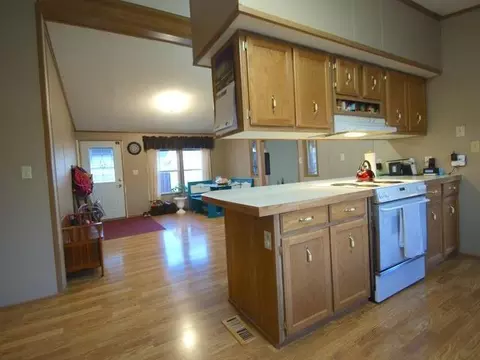 4430 Lafayette Dr, Bismarck, ND 58503 photo 4