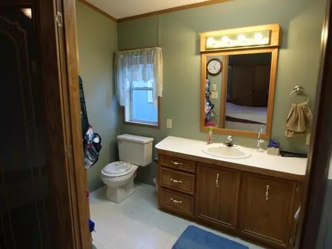 4430 Lafayette Dr, Bismarck, ND 58503 photo 11