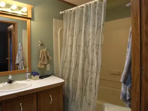 4430 Lafayette Dr, Bismarck, ND 58503 photo 12