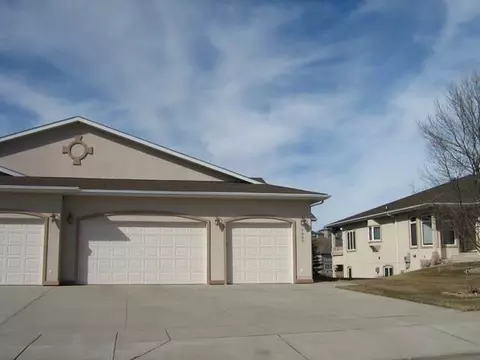 1990 Mesquite Lp, Bismarck, ND 58503 photo 2