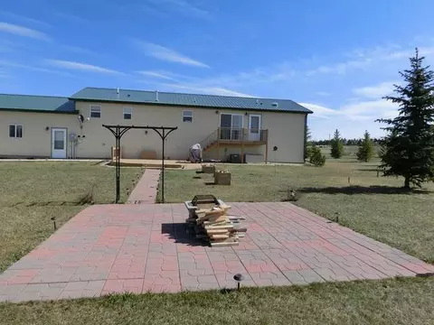 3300 Susan Dr, Bismarck, ND 58504 photo 32