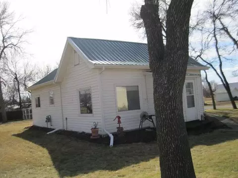 107 1st St NW, Steele, ND 58482 photo 10