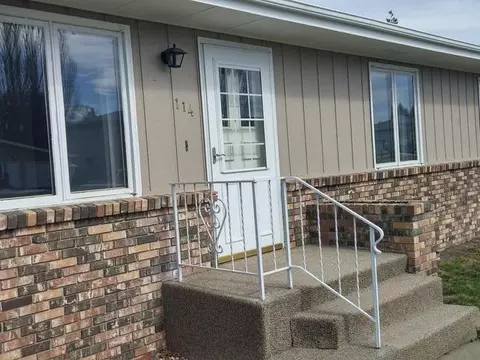 114 Interstate Ave E, Bismarck, ND 58501 photo 9