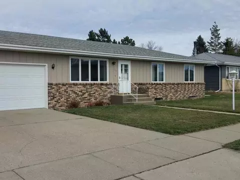 114 Interstate Ave E, Bismarck, ND 58501 photo 44