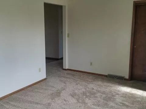 114 Interstate Ave E, Bismarck, ND 58501 photo 7