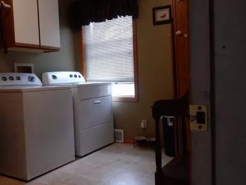 910 Crescent, Bismarck, ND 58501 photo 10
