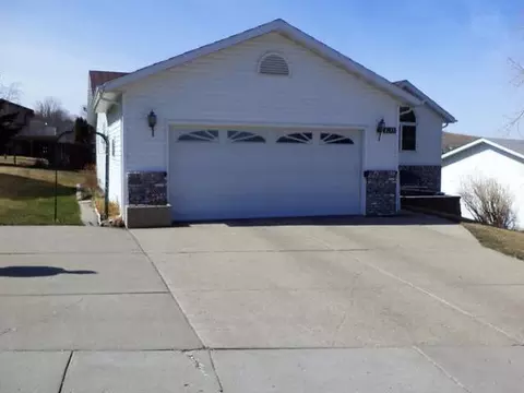 3235 Capitol Ave E, Bismarck, ND 58501 photo 21