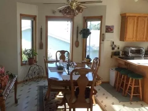 3235 Capitol Ave E, Bismarck, ND 58501 photo 3
