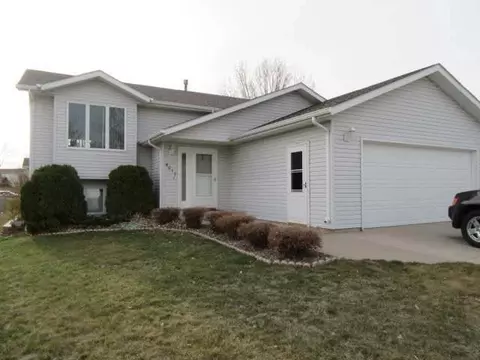4017 36 Ave NW, Mandan, ND 58554 photo 1