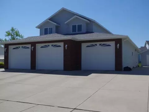4813 Harbor Trl SE, Mandan, ND 58554 photo 87