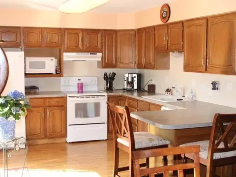 1308 Johns Dr NE, Mandan, ND 58554 photo 9
