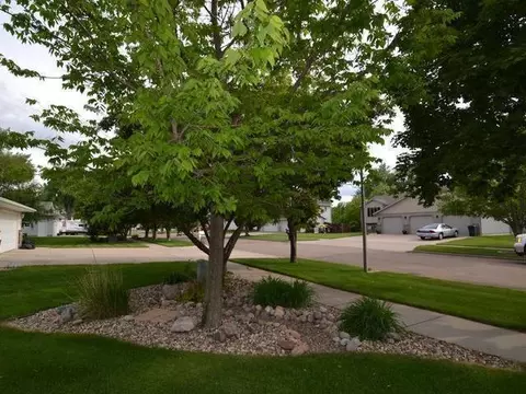 4722 Pintail Loop SE, Mandan, ND 58554 photo 17