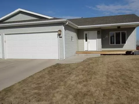 4649 Kost Dr, Bismarck, ND 58503 photo 21