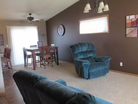 4649 Kost Dr, Bismarck, ND 58503 photo 2