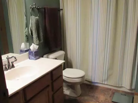4649 Kost Dr, Bismarck, ND 58503 photo 10