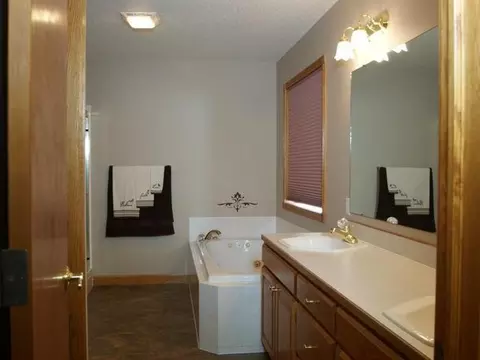 2615 Sharps Lp, Bismarck, ND 58503 photo 19