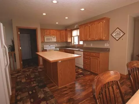2615 Sharps Lp, Bismarck, ND 58503 photo 9