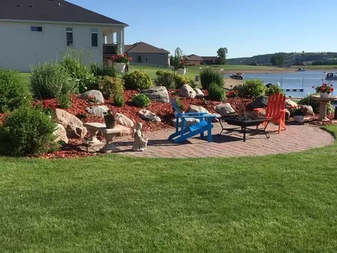 3901 Edgewater Pl SE, Mandan, ND 58554 photo 3