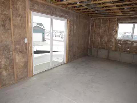 5501 Normandy Dr, Bismarck, ND 58503 photo 14