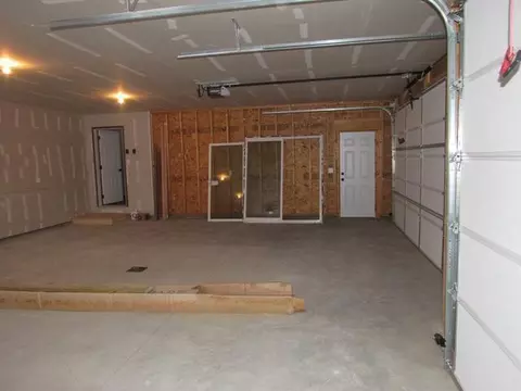 5501 Normandy Dr, Bismarck, ND 58503 photo 19