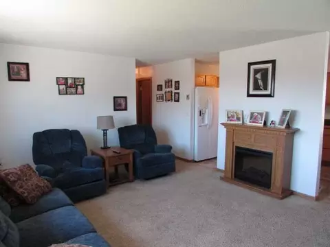 222 Crown Butte Dr, Mandan, ND 58554 photo 8