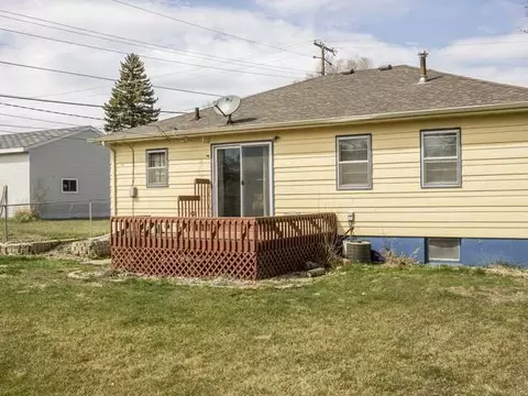 1813 D Ave E, Bismarck, ND 58501 photo 23