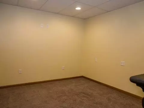 1813 D Ave E, Bismarck, ND 58501 photo 15