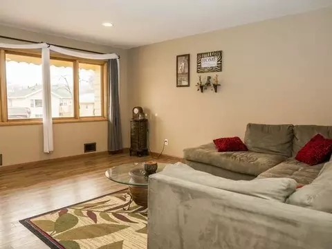 1813 D Ave E, Bismarck, ND 58501 photo 7