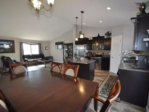 2624 Calgary Ave E, Bismarck, ND 58503 photo 6