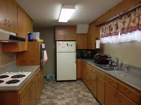 2512 Rosser Ave E, Bismarck, ND 58501 photo 13
