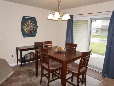 718 Compass Ln, Bismarck, ND 58504 photo 3