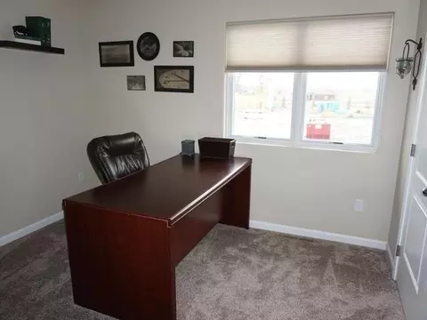 718 Compass Ln, Bismarck, ND 58504 photo 20
